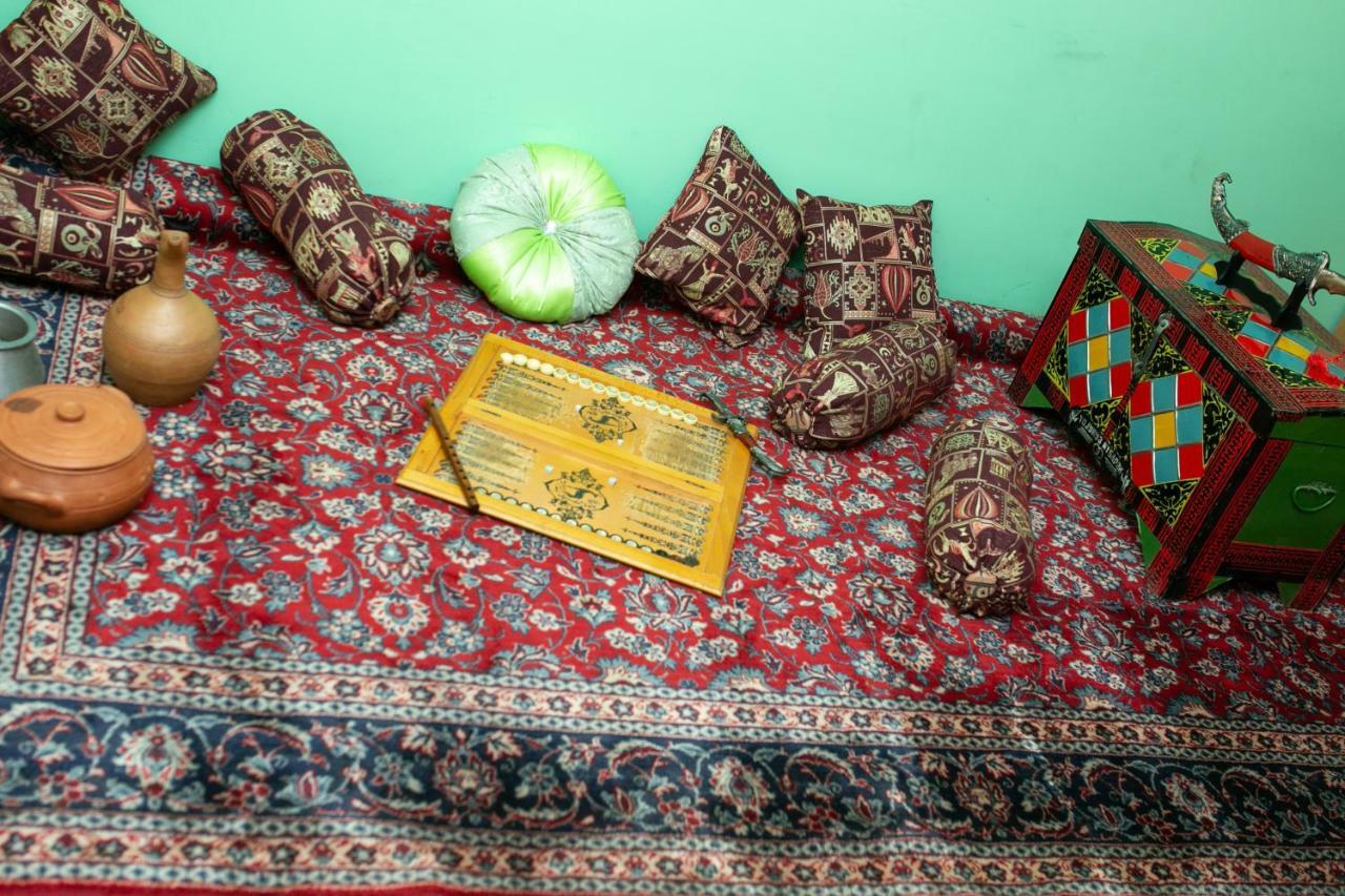 Khurma Hostel Ganja Esterno foto