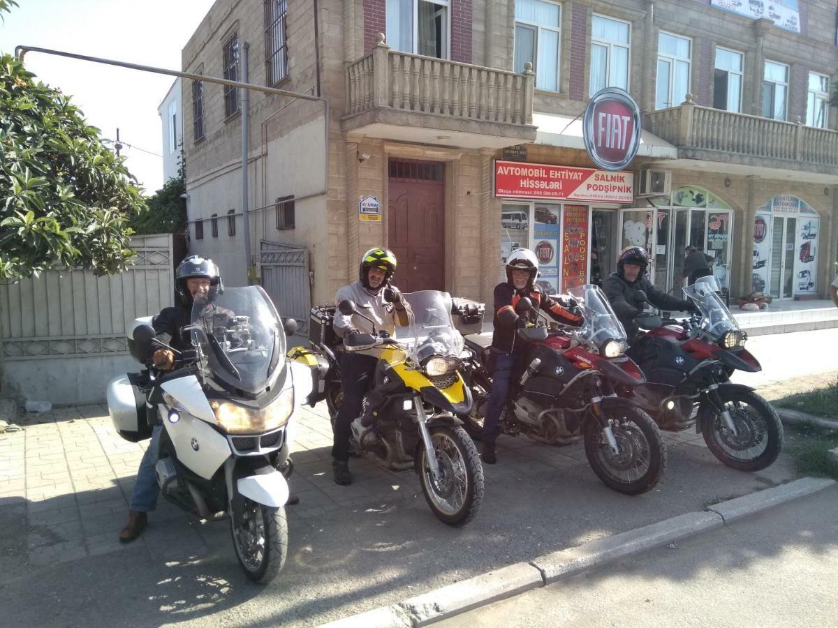 Khurma Hostel Ganja Esterno foto